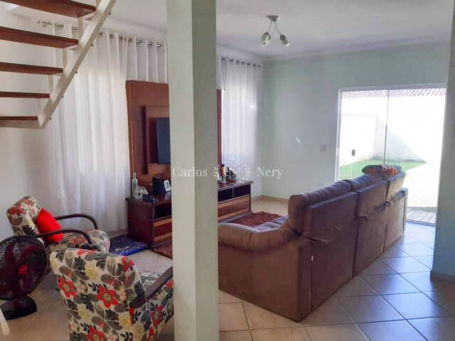 #17 - Casa para Venda em Taubaté - SP