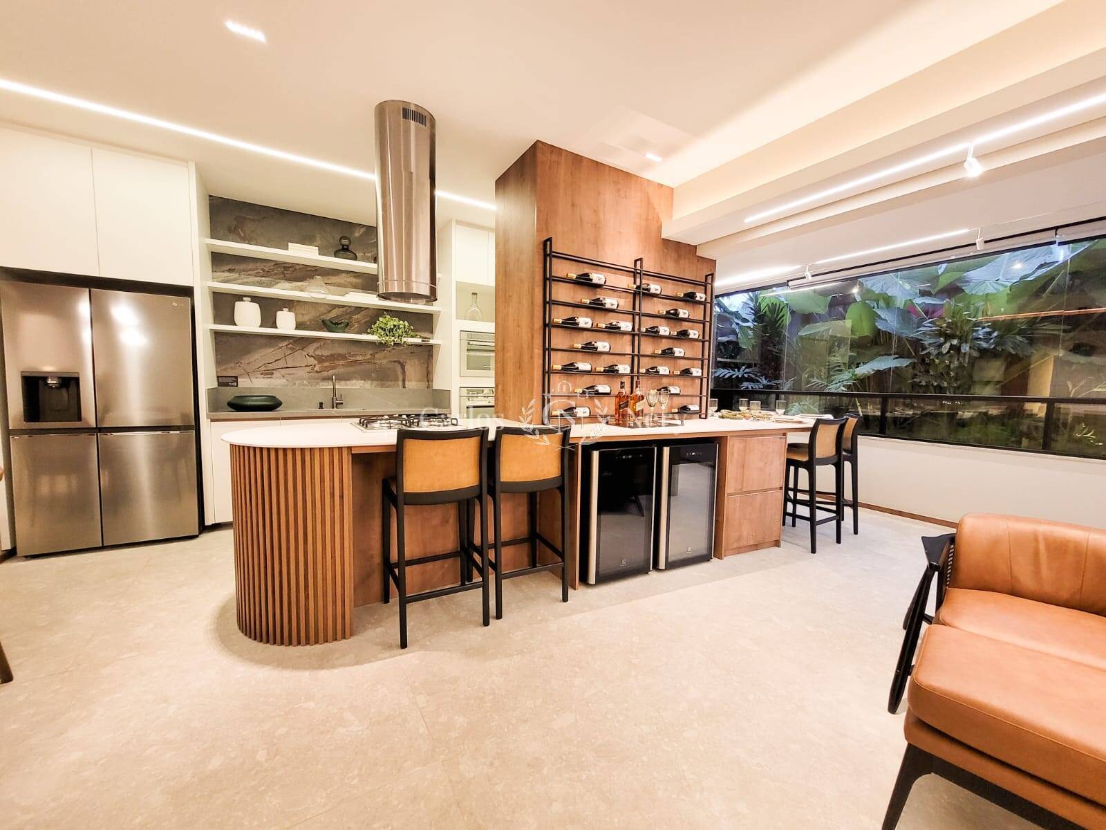 Apartamento à venda com 2 quartos, 80m² - Foto 3